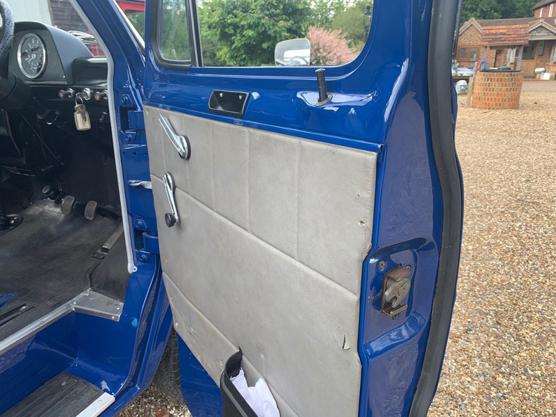 FORD TRANSIT DROPSIDE
